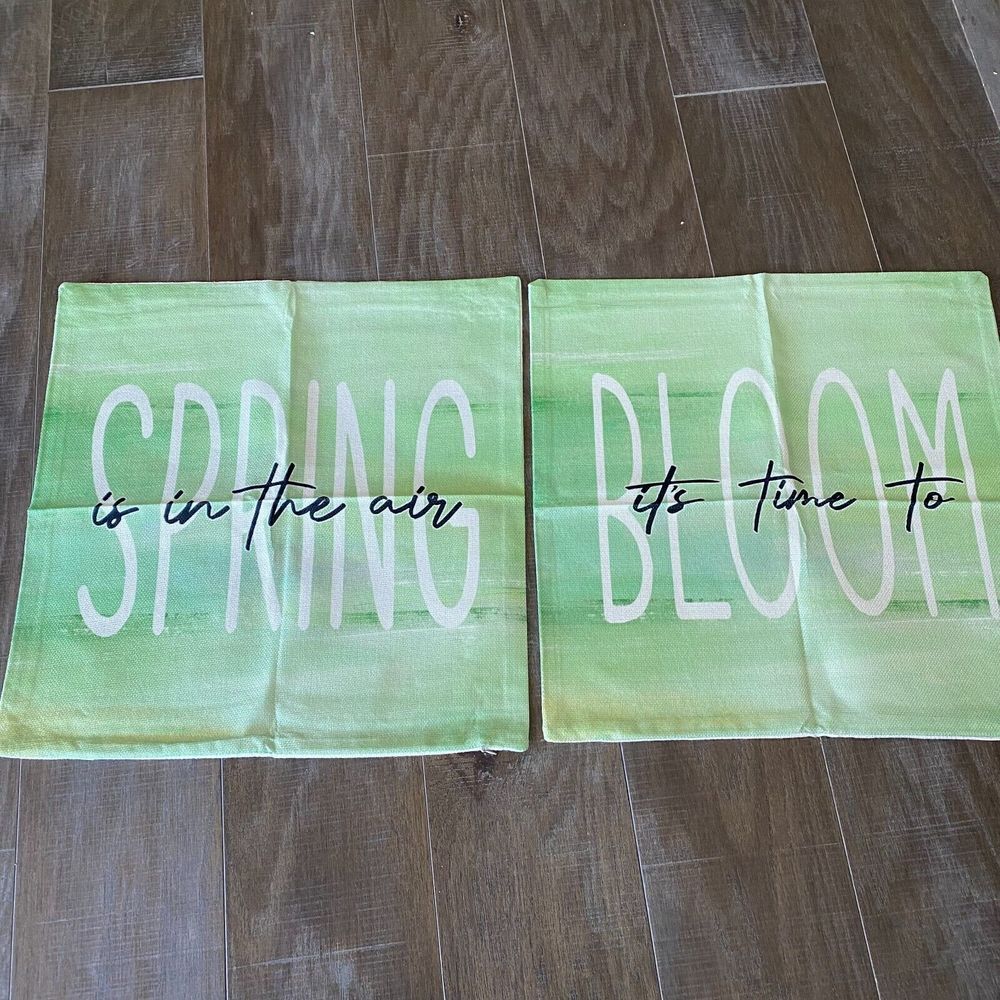 Green Spring‎ and Bloom Square Home Decor Throw Pillow Case Covers Pair of 2